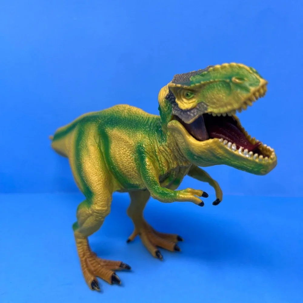 Unbranded Dinosaur Toy Figure Set 8 to 10 Inch Green Orange T Rex Carnotaurus‎